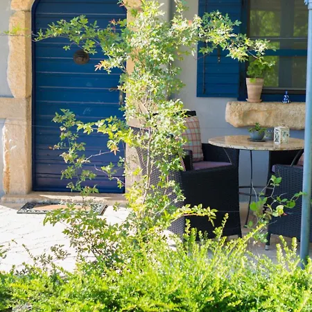 Villa Little Blue House By Guide